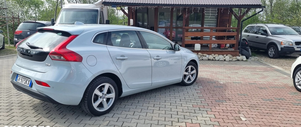 Volvo V40 cena 30900 przebieg: 224155, rok produkcji 2012 z Wieleń małe 46